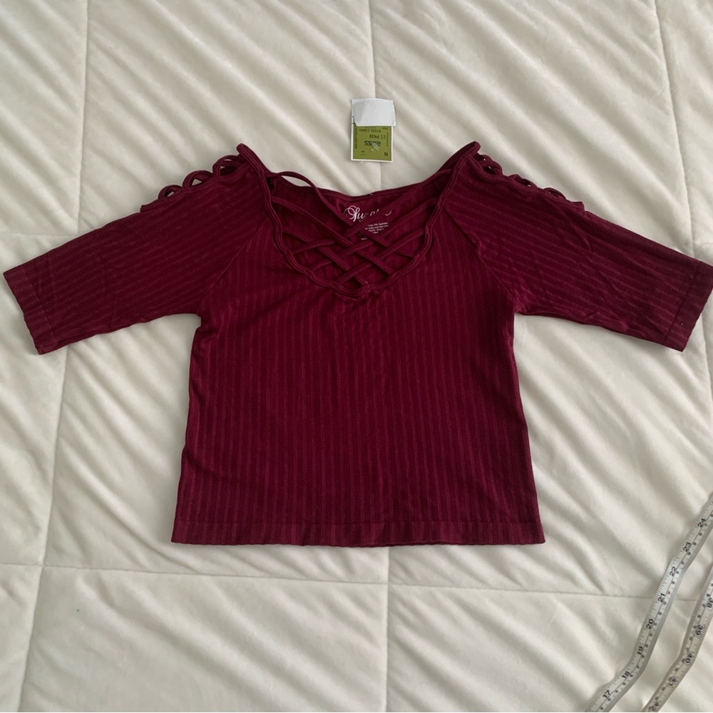 Suzette burgundy crop top